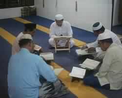 أخلاقُ أهل القرآن