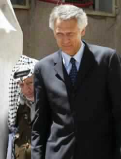 French Suggest International Force in Mideast