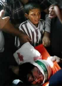 Thousands Evacuate for Israeli Demolitions