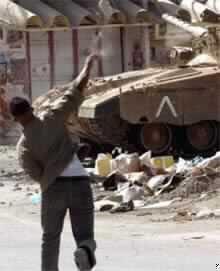 Palestinian Shot Dead, Hamas Ready for Truce