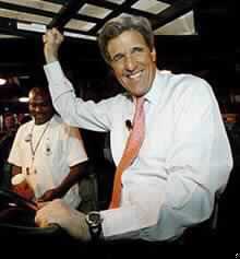 Kerry Closes in on Presidential Nomination